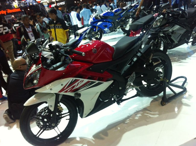 Yamaha YZFR15 20 2014 se duoc phan phoi tai Viet Nam - 9