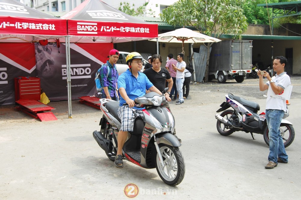 Den Festival Scooter xem tay dua 16 lan vo dich TG bieu dien - 9