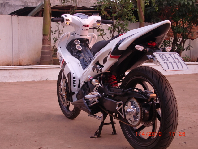 Exciter 135 trang de thuong - 4