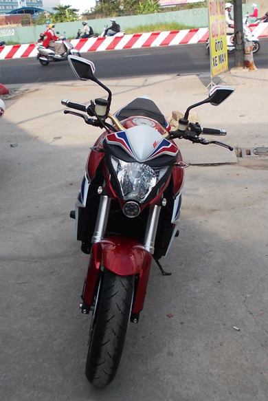 Honda CB1000R ABS Limited 2014 dau tien ve Viet Nam - 7