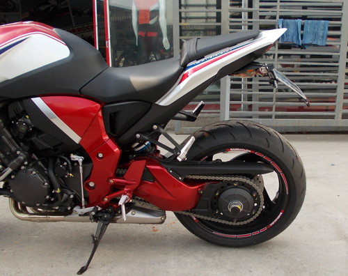 Honda CB1000R ABS Limited 2014 dau tien ve Viet Nam - 9