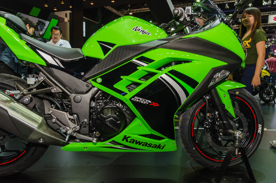 Kawasaki Ninja 300 ABS Dan dau phan khuc mo to 300cc - 6