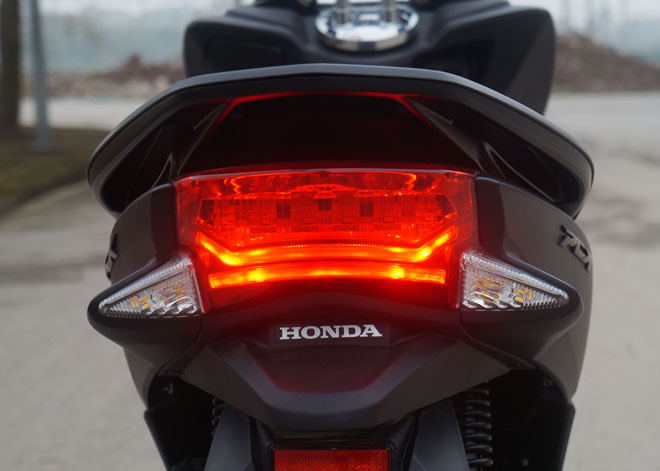 Review mau xe Honda Pcx 2014 - 11