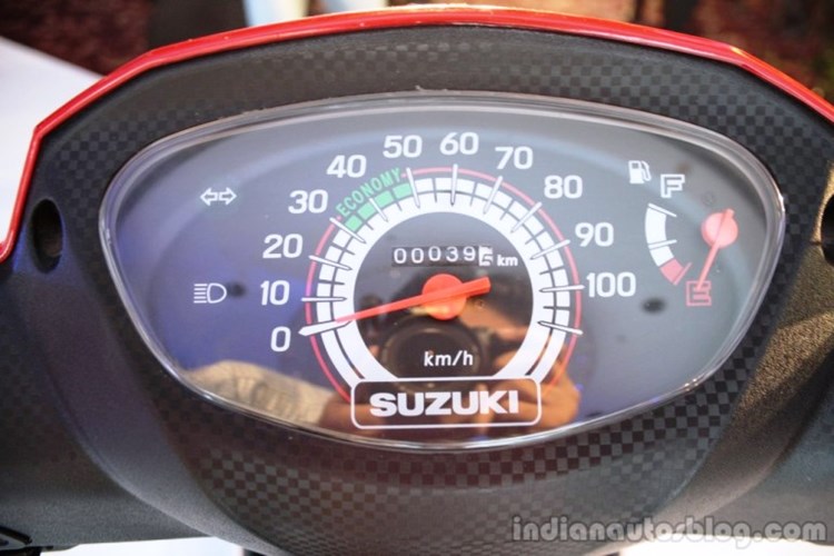 Suzuki ra mat tay ga 14 trieu dong chi ngon 16lit xang100km - 12