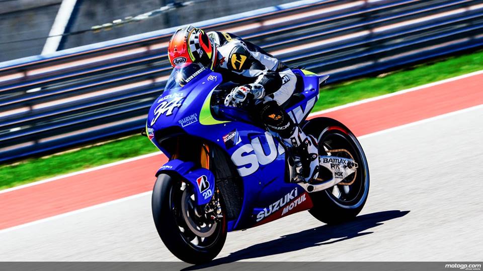 Suzuki se tro lai Moto GP trong mau ao xanh tuyet dep