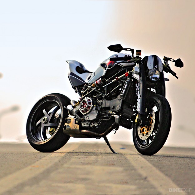 Cac phien ban do chat cua Ducati Monster - 3