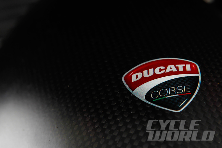 Can canh Ducati 1199 Superleggera gia 137 ty dong - 16