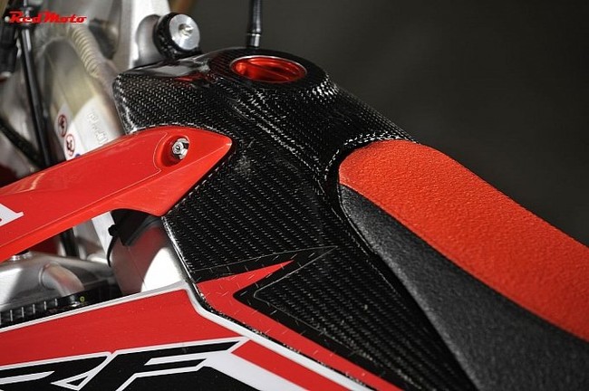 CRF250R Red Moto Special Edition phien ban dac biet gia re - 3