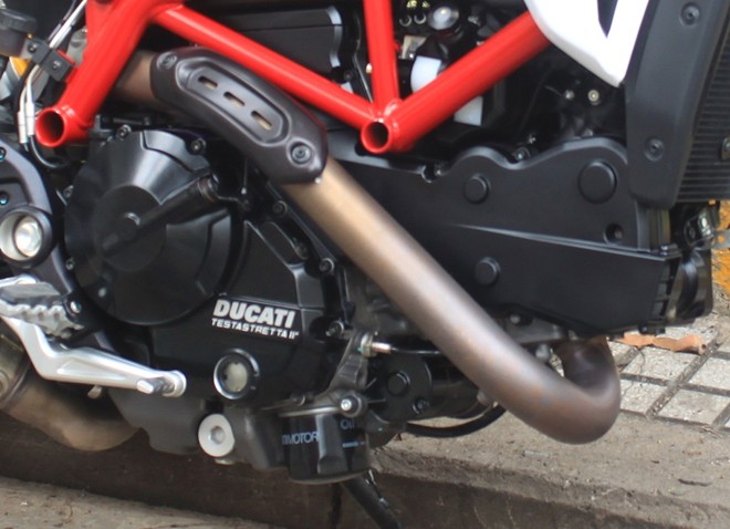 Ducati Hypermotard 821 ong hoang cua noi thanh tai Sai Gon - 3
