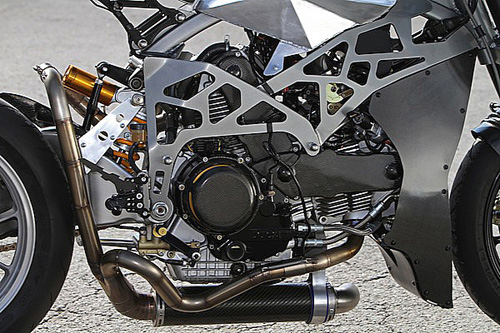 Ducati Monster 900 CNC - 2
