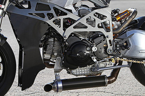 Ducati Monster 900 CNC - 9