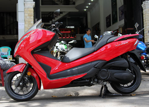 Forza 2014 sieu tay ga Honda ve Viet Nam - 3