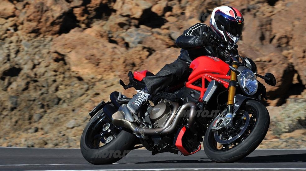 Khac biet giua Ducati Monster 1200 va 1200 S