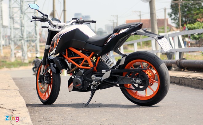 KTM Duke 390 mau xe nhanh nhen - 5