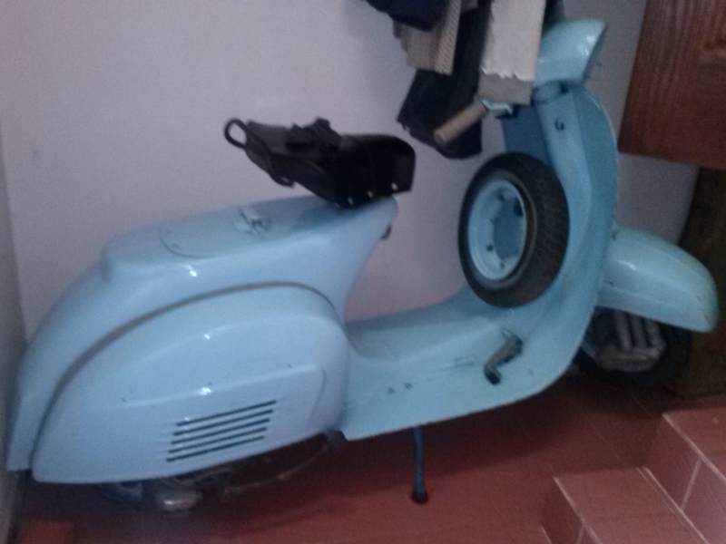 Ban xe Vespa - 2