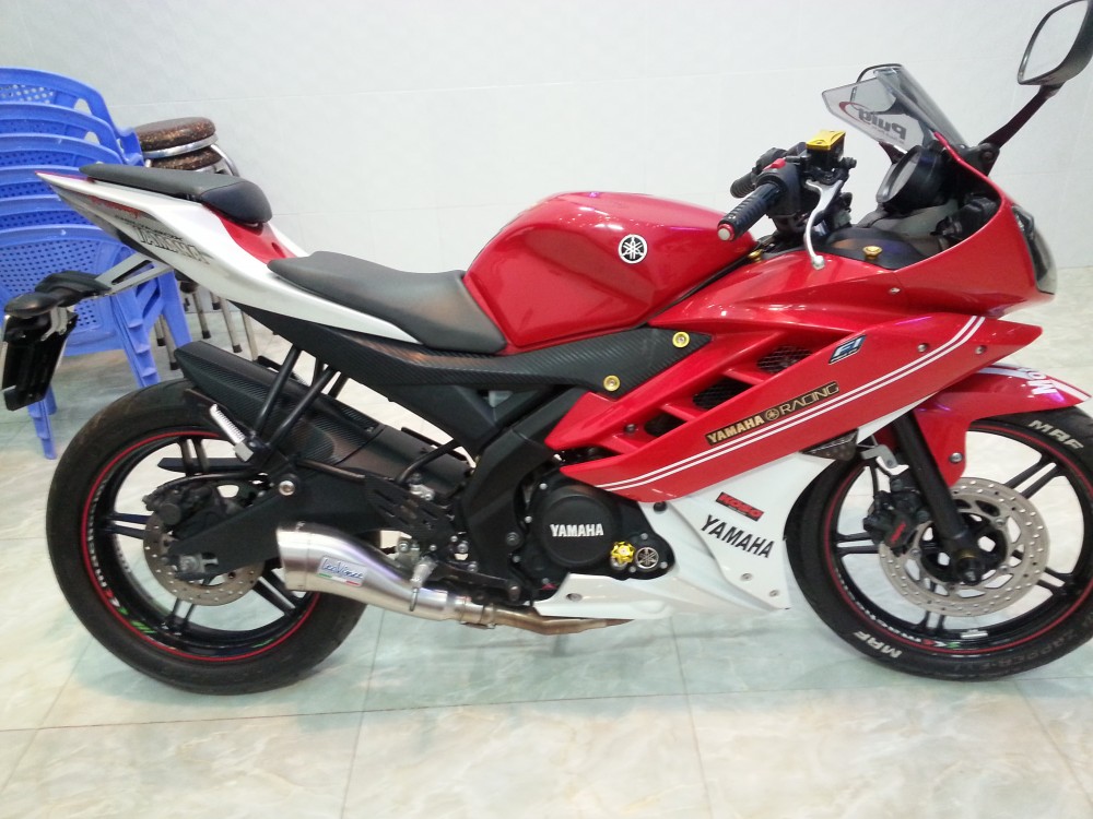 Cận cảnh Yamaha R15 2014 mới về Hà Nội  Xe máy