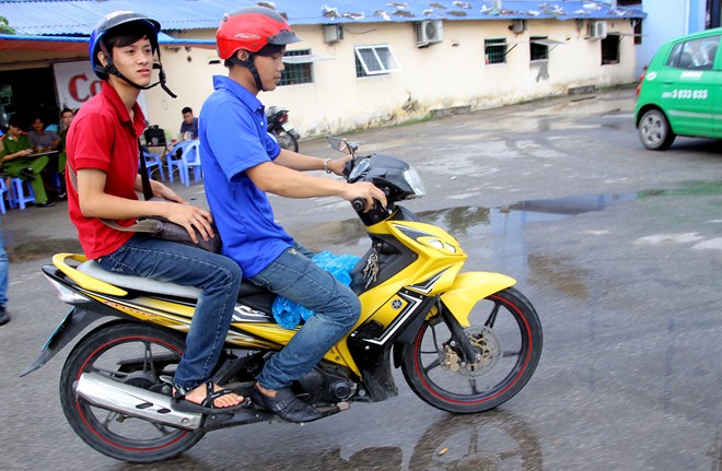 Biker Exciter Hai Phong lam xe om mien phi - 3