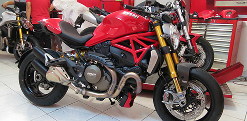 Ducati Monster 1200S xuat hien tai Viet Nam