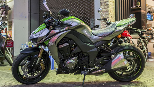 Gia Kawasaki Z1000 2014 cao hon doi cu tam 3000 USD - 3