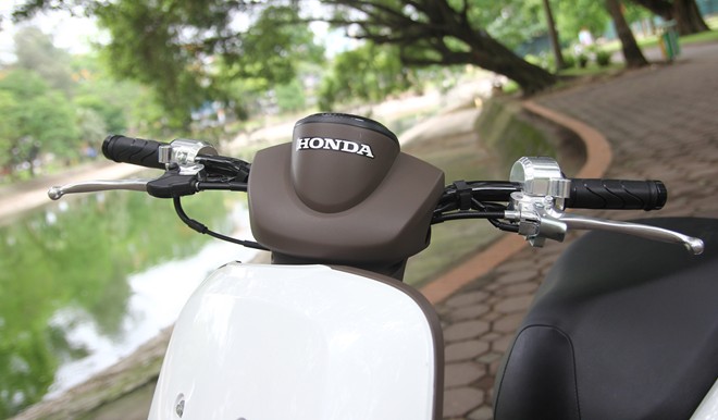 Honda Benly 110 xe tay ga phong cach moi la tai Ha Noi - 4