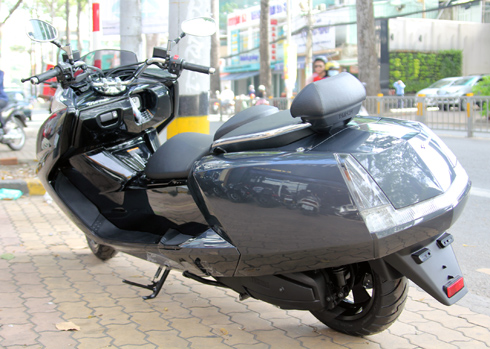 Maxam 2014 phi thuyen khong gian cua Yamaha dap xuong Viet Nam - 5