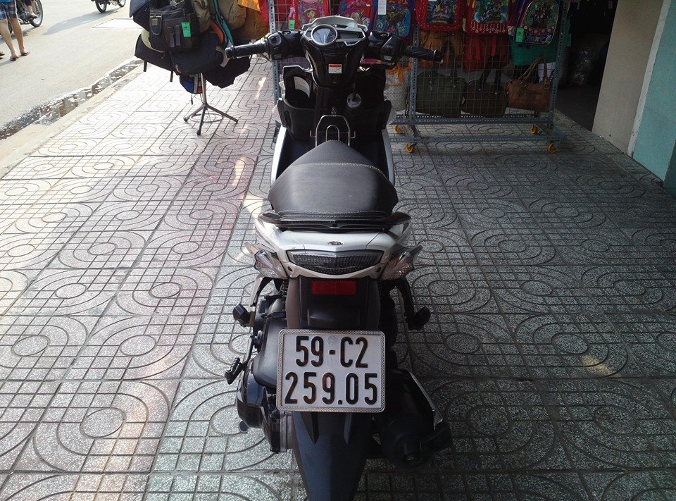 Nouvo 5 RC 125cc FI mau Trang xe dang ky 2013 moi odo 10000km - 6