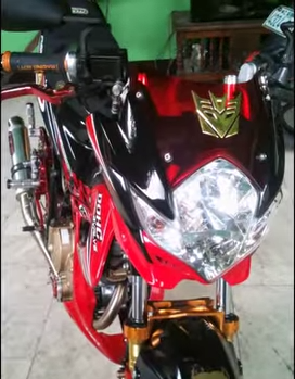 Raider do kieng voi phong cach dragbike - 3