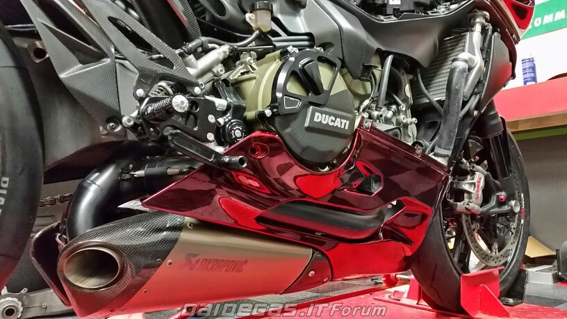 Ducati 1199 do bordeux metallic cuc quyen ru - 7