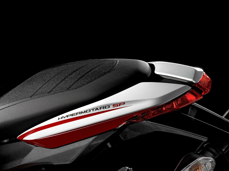 Ducati Hypermotard SP 2015 chiec xe khong danh cho nhung nguoi moi tap choi - 10
