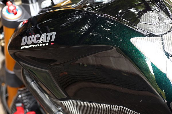 Sieu pham Ducati Streetfighter S den tu Nhat Ban - 4