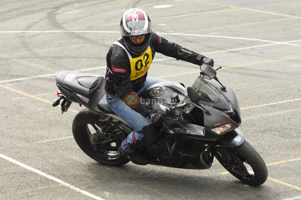 Ngam Z1000 va CBR600RR tro tai tai Vietnam Motorbike Festival 2014