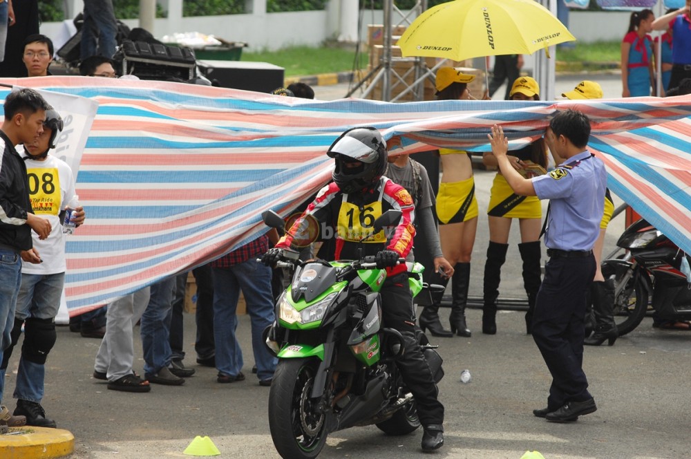 Ngam Z1000 va CBR600RR tro tai tai Vietnam Motorbike Festival 2014 - 5
