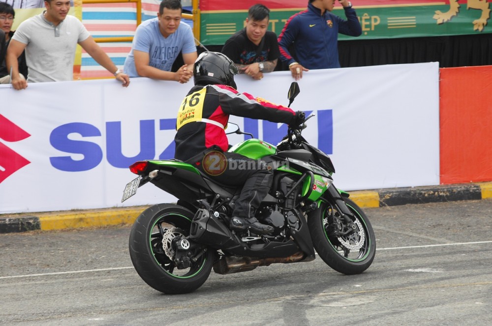 Ngam Z1000 va CBR600RR tro tai tai Vietnam Motorbike Festival 2014 - 6