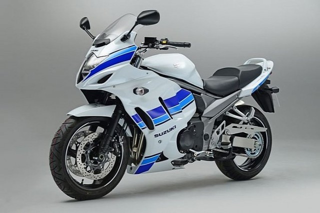 Suzuki GSX 1250FAZ phien ban dac biet voi hai tuy chon - 2