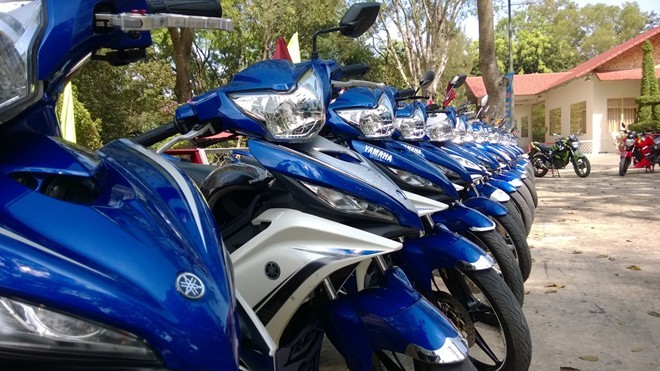 Yamaha Exciter xe con tay the thao doc co cau bai tai Viet Nam - 2