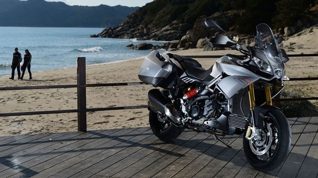 Aprilia Caponord 1200 2014 chiec xe moto hoan hao