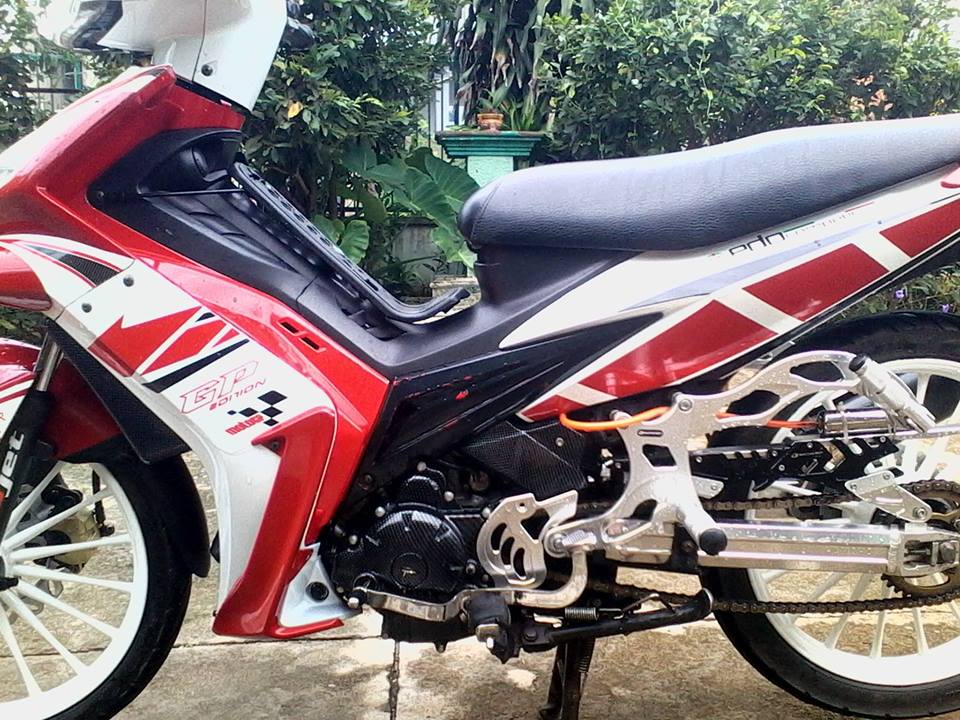Exciter do phong cach racing co dien - 7