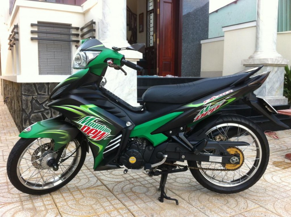 Exciter phien ban nuoc tang luc Mountain Dew - 2