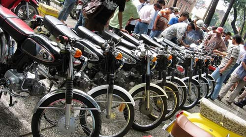 Honda 67 chiec xe san bat cuop mot thoi tai Viet Nam - 2