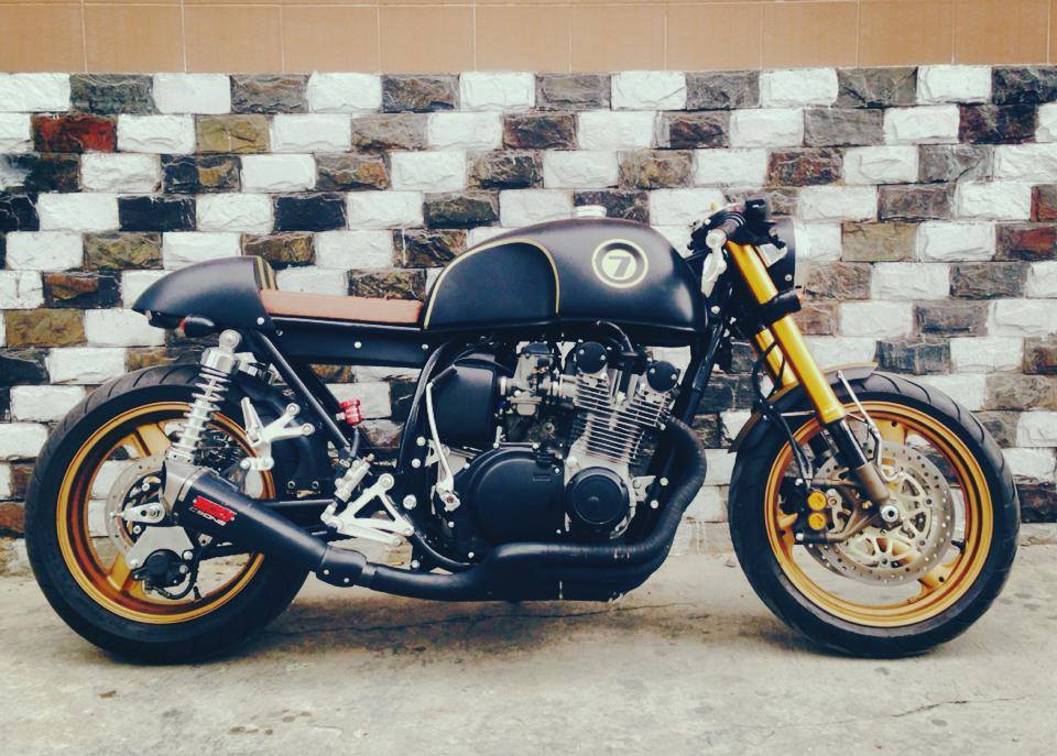 Ban Cafe Racer