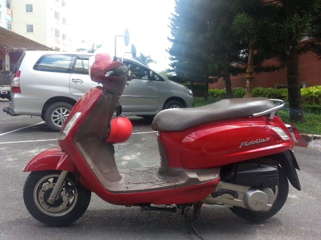 Ban SYM Fiddle II 125 Nhap khau Chinh Hang SYM kieu dang Vespa sang trong Chinh chu