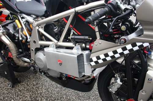 Ducati 848 hoang da nhat lang xe do - 4