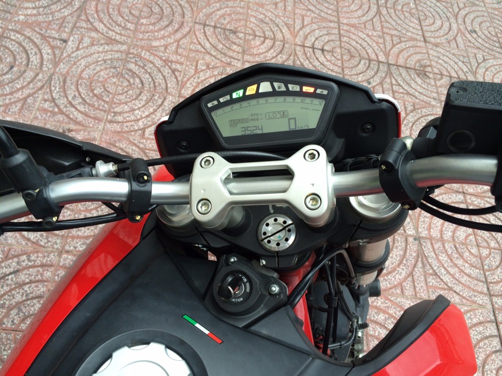Ducati cho biker nho con - 5