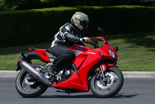Honda CBR300R chiec moto the thao tam trung