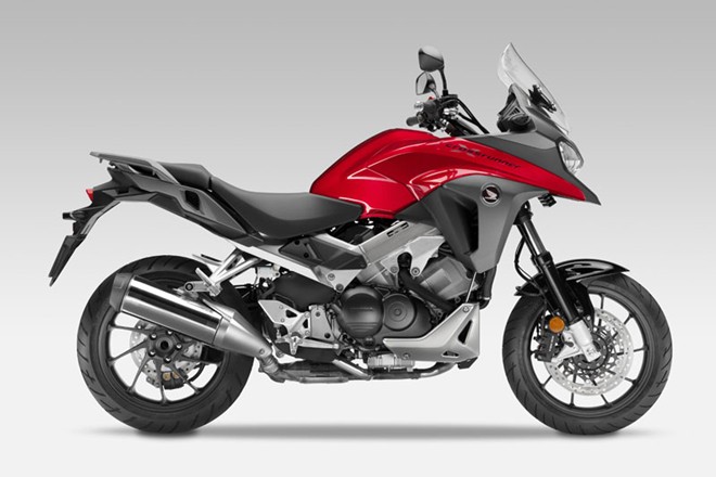 Honda trinh lang mau moto VFR800X phien ban 2015 - 2