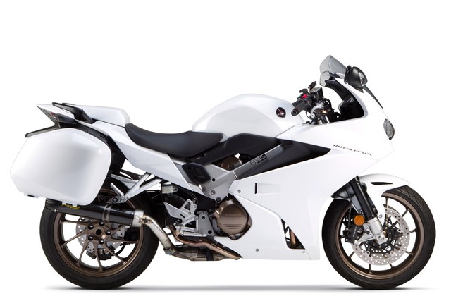 Honda VFR800 Interceptor 2014 do po S1R lam tang ma luc