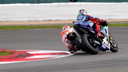 MotoGP chang 12 Hertz British Grand Prix Tiec cho Jorge Lorenzo - 12