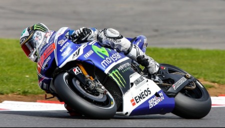 MotoGP chang 12 Hertz British Grand Prix Tiec cho Jorge Lorenzo - 13