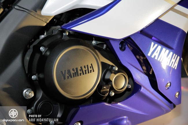 So sanh Honda CBR150R phien ban moi va Yamaha R15 20 - 9