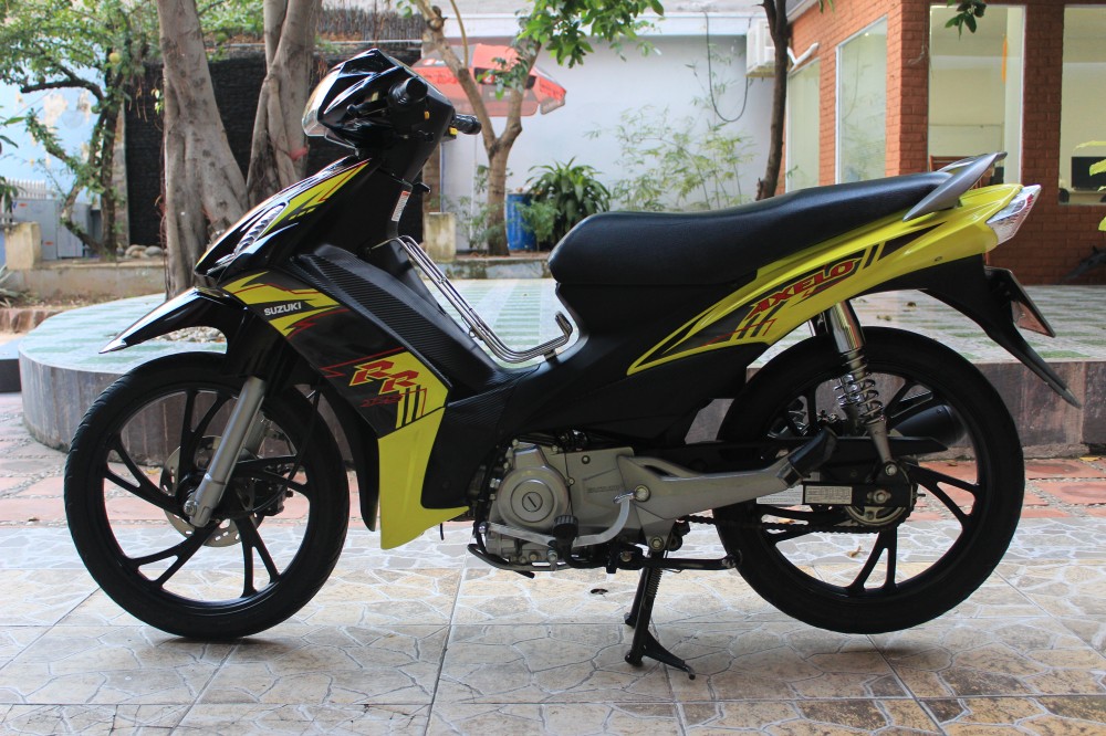 Ban Axelo 125cc con tay 2013 xe dep gia tot